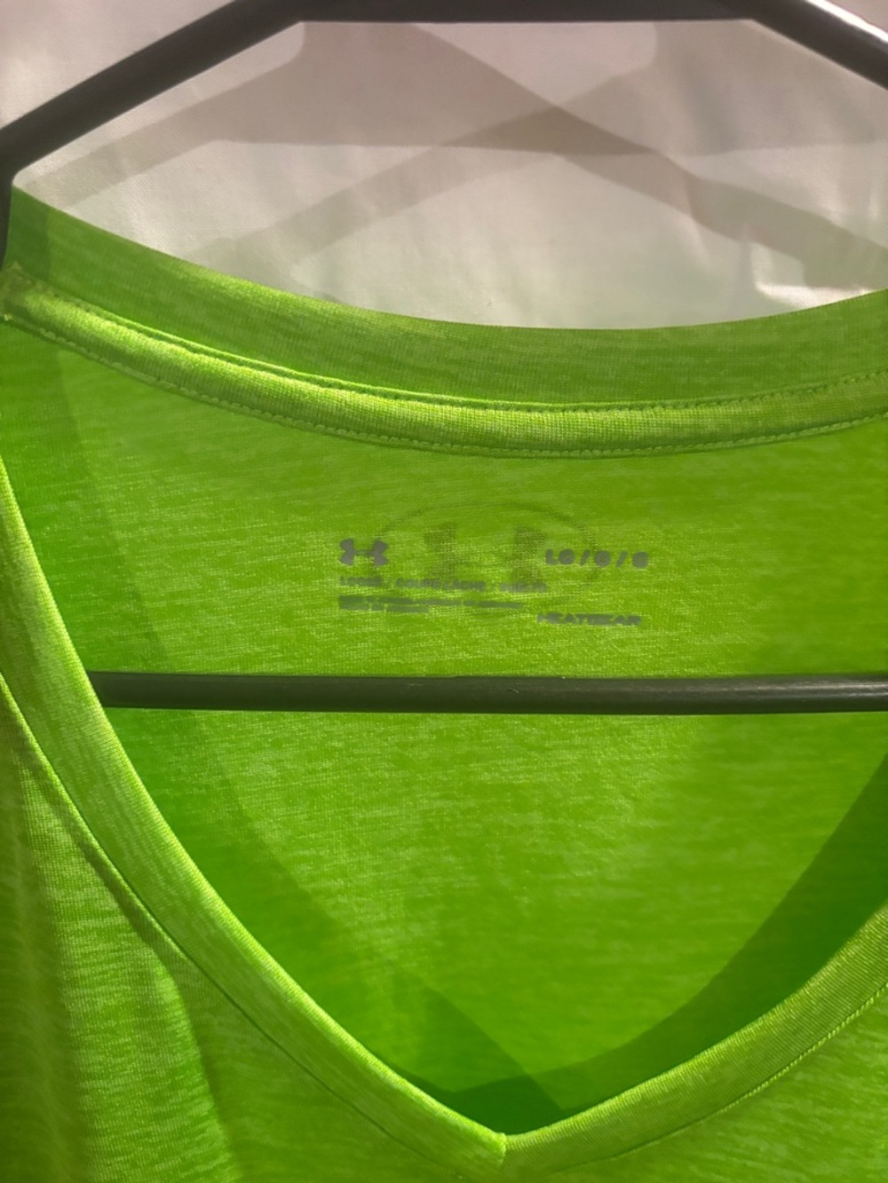 Under Armour Women’s Neon Green V-Neck Performance Tee - Picture 2 of 5